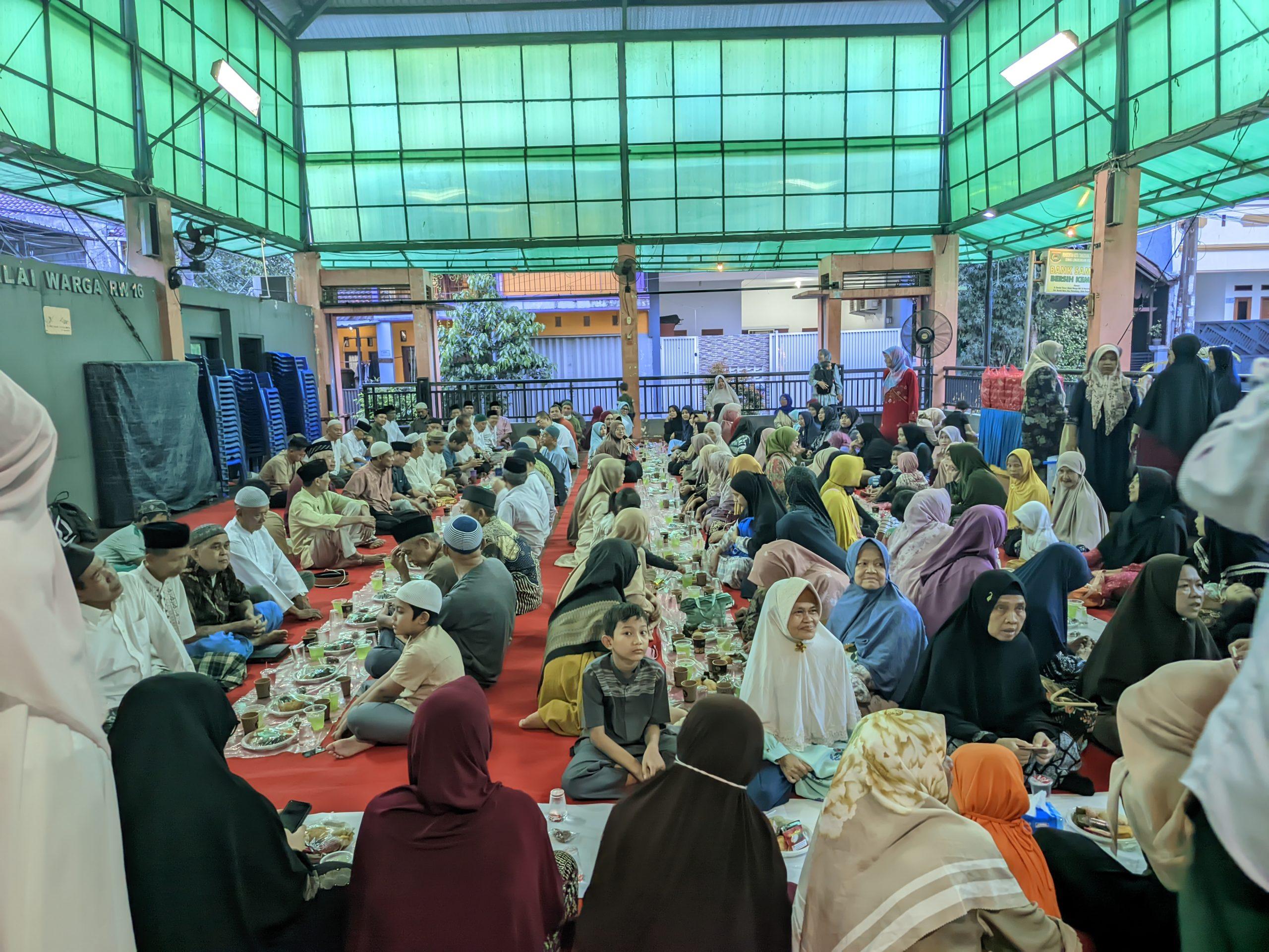 BUKA PUASA BERSAMA MASJID AT-TAQWA lll