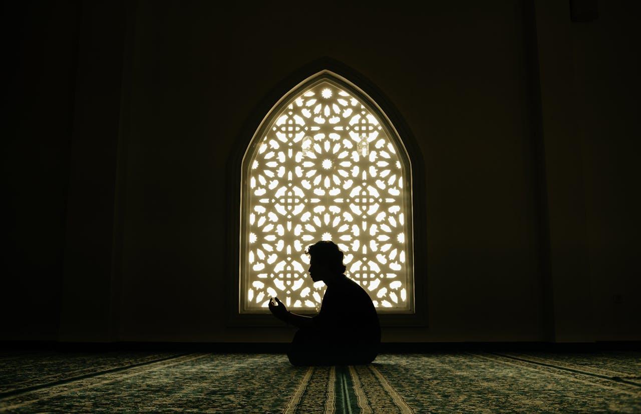 Haji, Qurban, dan Arafah Sebagai Sebagian Amalan Utama di Bulan Dzulhijjah